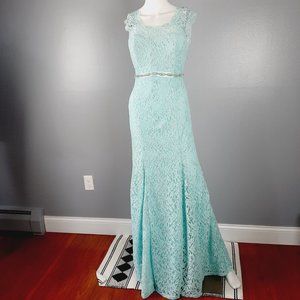 Sequin Hearts Formal Dress Gown Womens Size 7 Juniors Aqua Blue Lace Rhinestones
